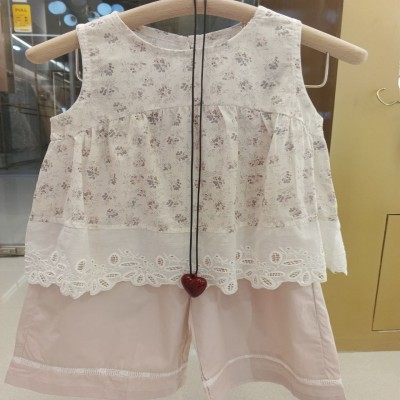 Girls’ Floral Printed Sleeveless Top & Shorts Set with Embroidered