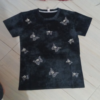 Dark Grey Wash Short-Sleeve Top with Rhinestone