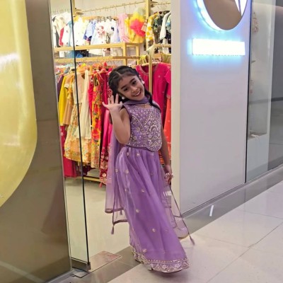 Elegant Lavender Embroidered Lehenga Choli Set with Dupatta