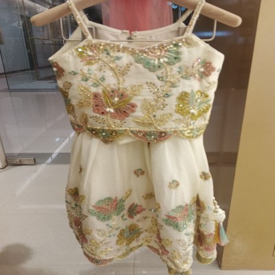 Girls' Off-White Embroidered Floral Lehenga Choli Set
