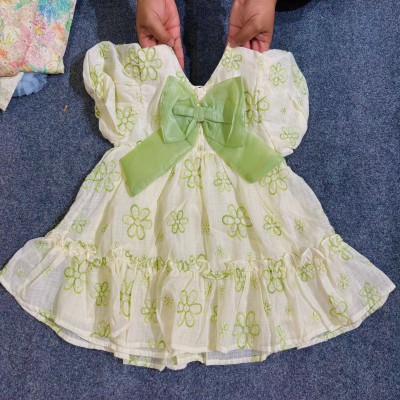 Spring Blossom Puff-Sleeve Dress