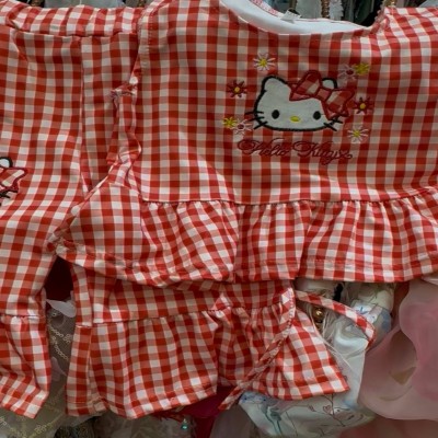 Girls' Red Gingham Hello Kitty Ruffled Top & Shorts Set