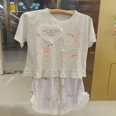 Girls’ Cute Bunny Printed T-Shirt & Plaid Ruffle