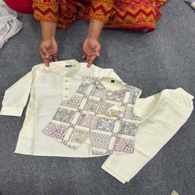Elegant Cream Kurta Pajama Set